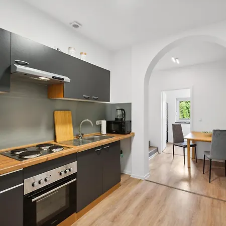 شقة Long Stay Apartments With Kitchen & 24H Self Check-In *