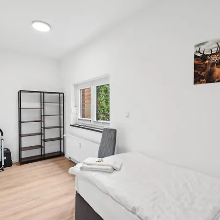 Long Stay Apartments With Kitchen & 24H Self Check-In كليفي