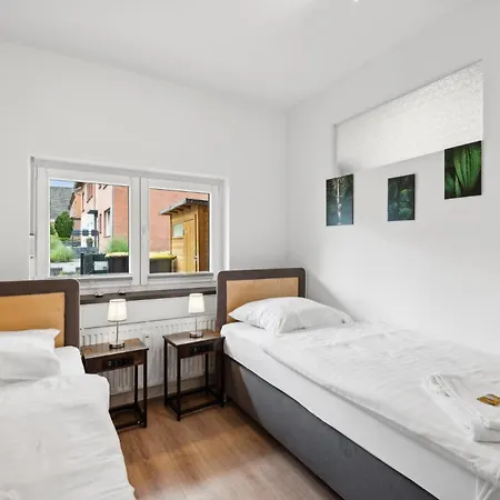 Long Stay Apartments With Kitchen & 24H Self Check-In كليفي
