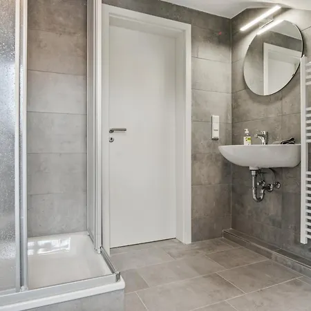 Sali-homes Monteur Lägenhet Kleve (Dusseldorf)