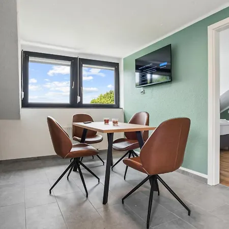 شقة Long Stay Apartments With Kitchen & 24H Self Check-In كليفي