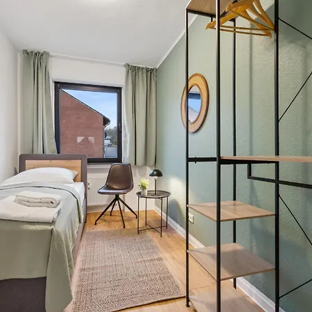 Long Stay Apartments With Kitchen & 24H Self Check-In شقة كليفي
