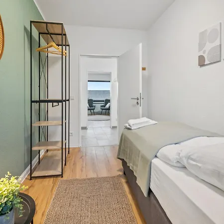 Long Stay Apartments With Kitchen & 24H Self Check-In * كليفي