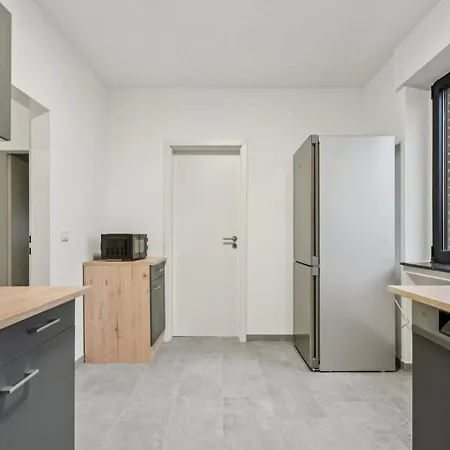 Long Stay Apartments With Kitchen & 24H Self Check-In