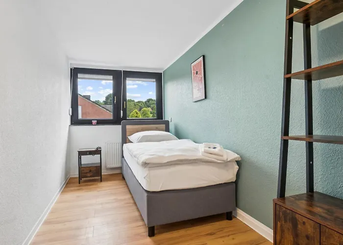 Sali-homes Monteur شقة كليفي