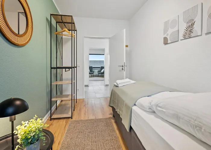 Sali-homes Monteur * كليفي